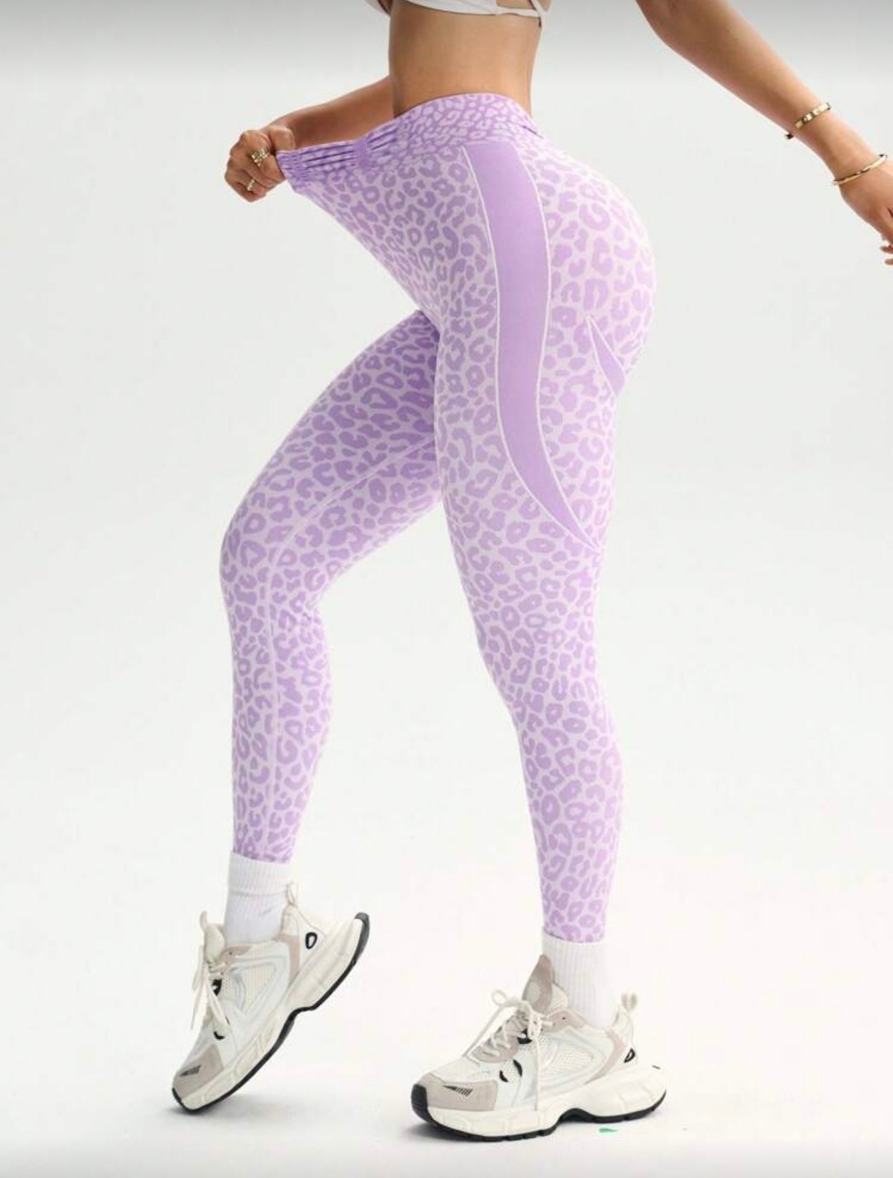 Leopard Aesthetic Curved Training Leggings