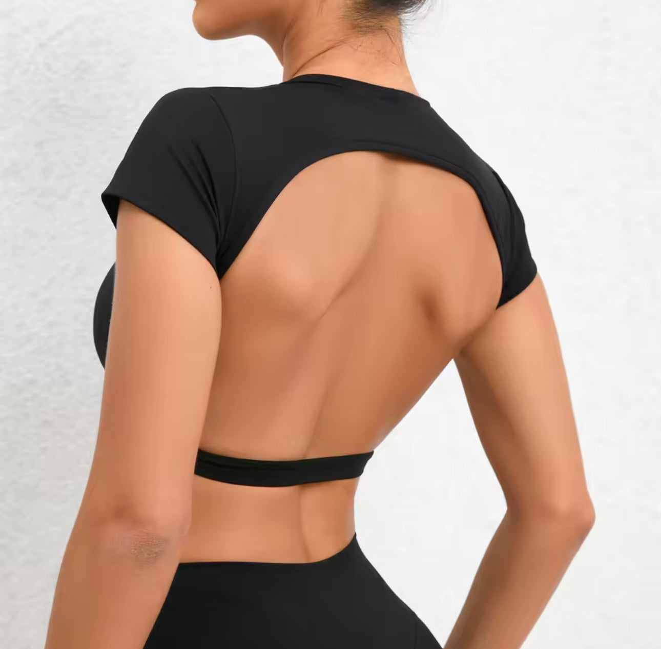 Women’s Backless Workout Tee