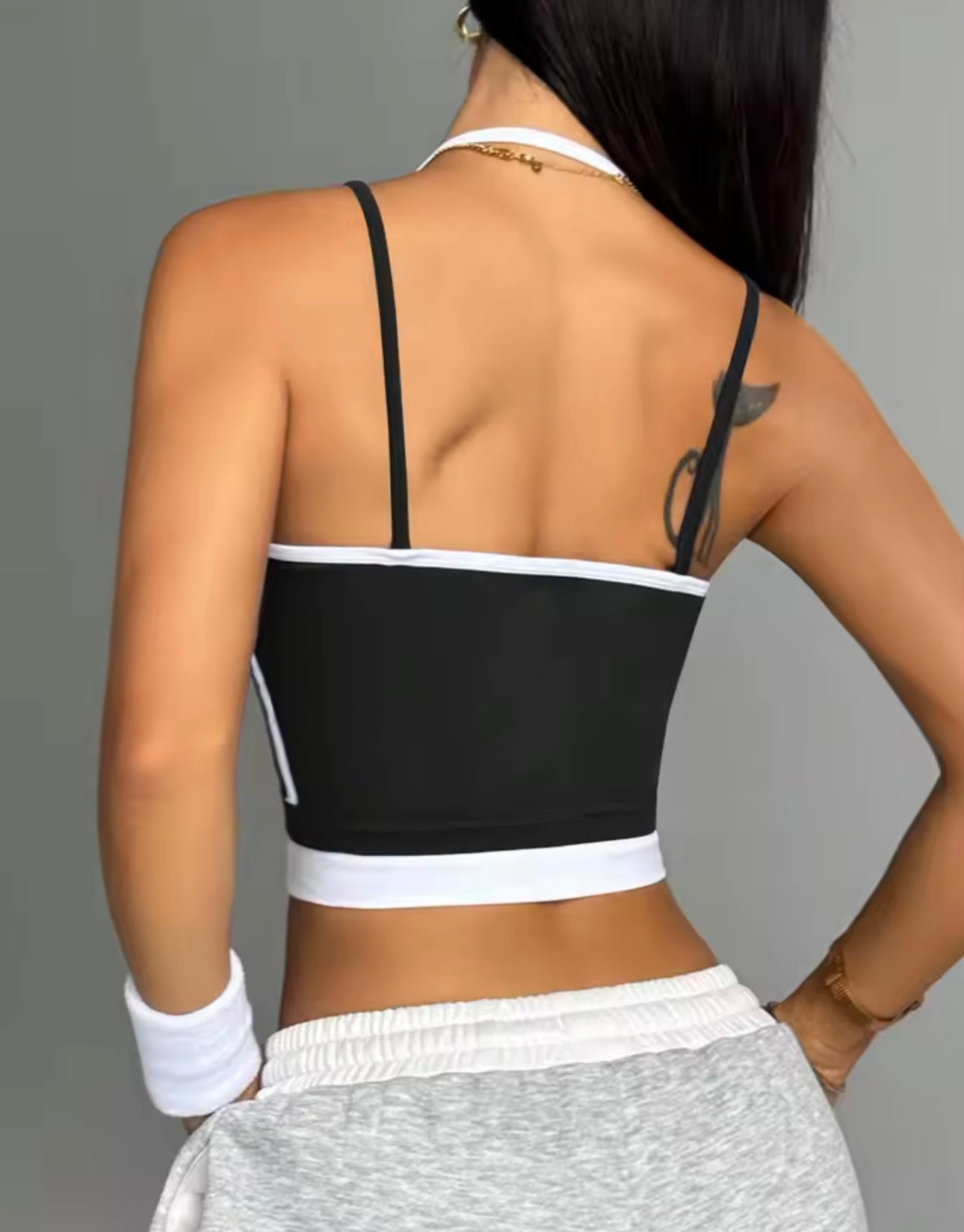 Seamless Two-Tone Crop Top