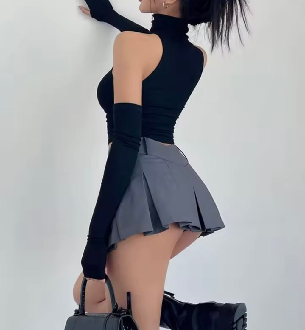 Seamless Ribbed Turtleneck Crop Top