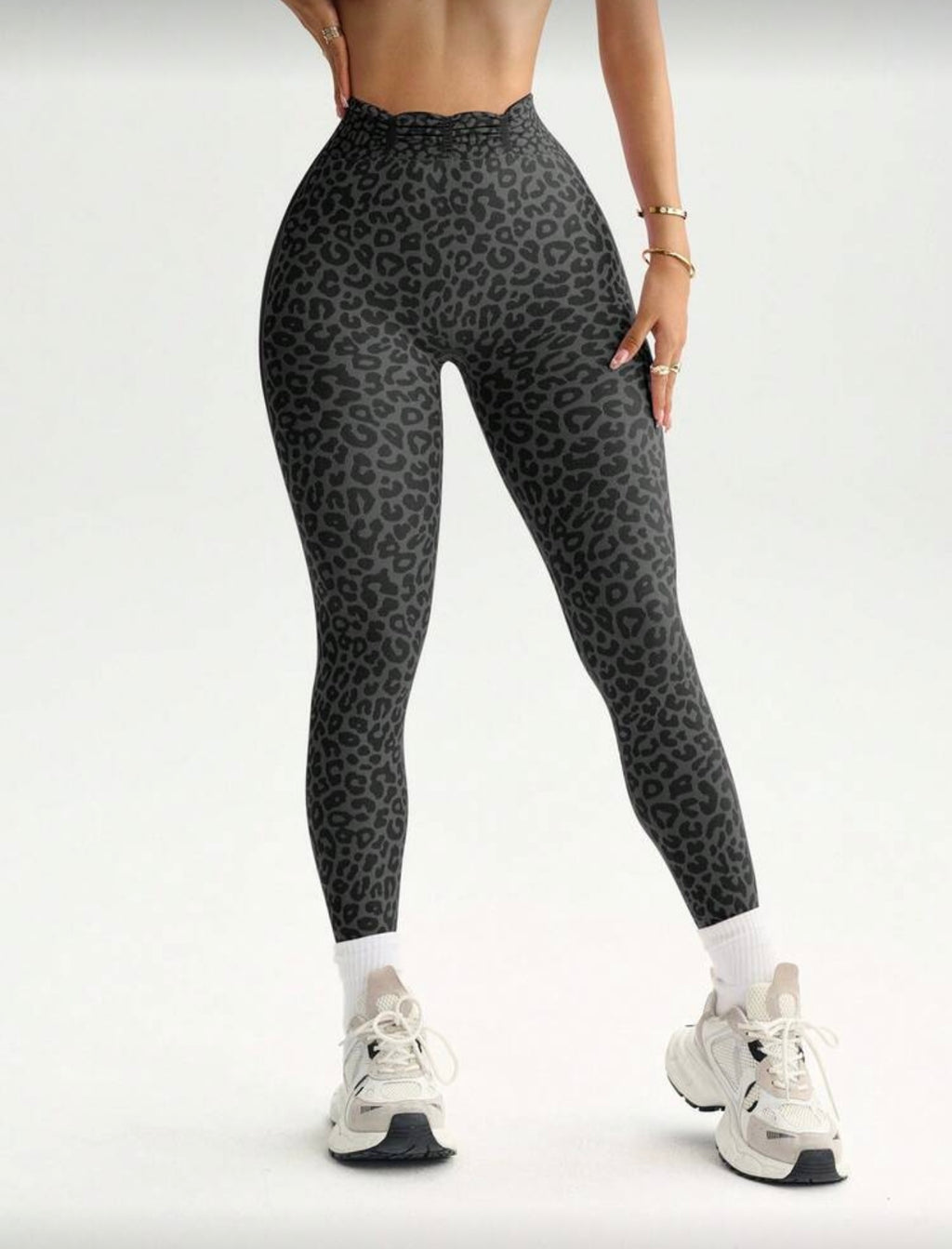 Leopard Aesthetic Curved Training Leggings