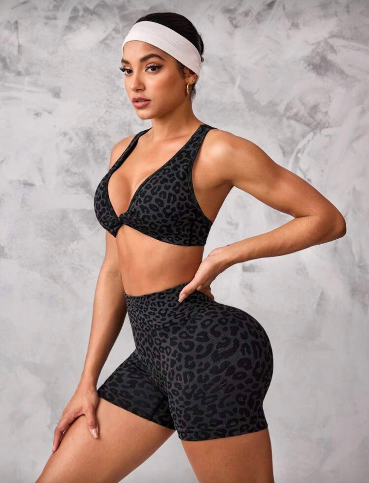 Bra & Shorts 2-Piece Workout Set